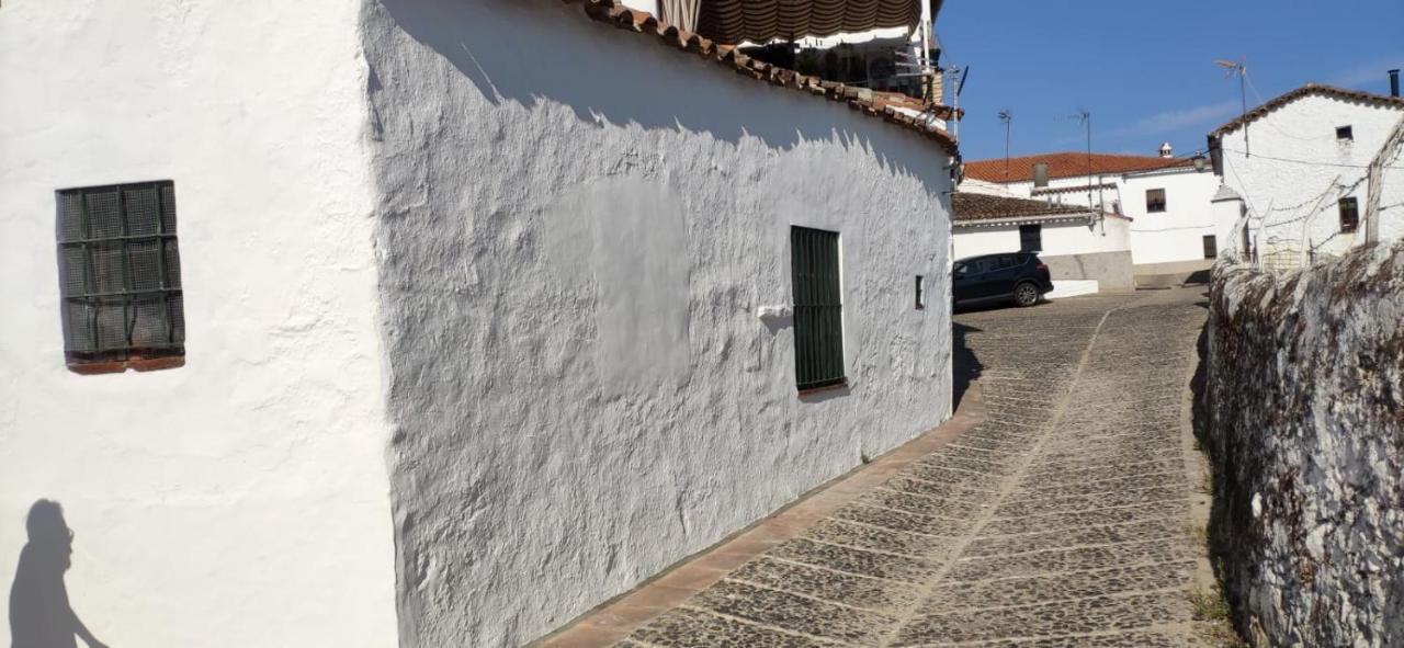 Villa La Morada de Higuera Higuera De La Sierra  Exterior foto